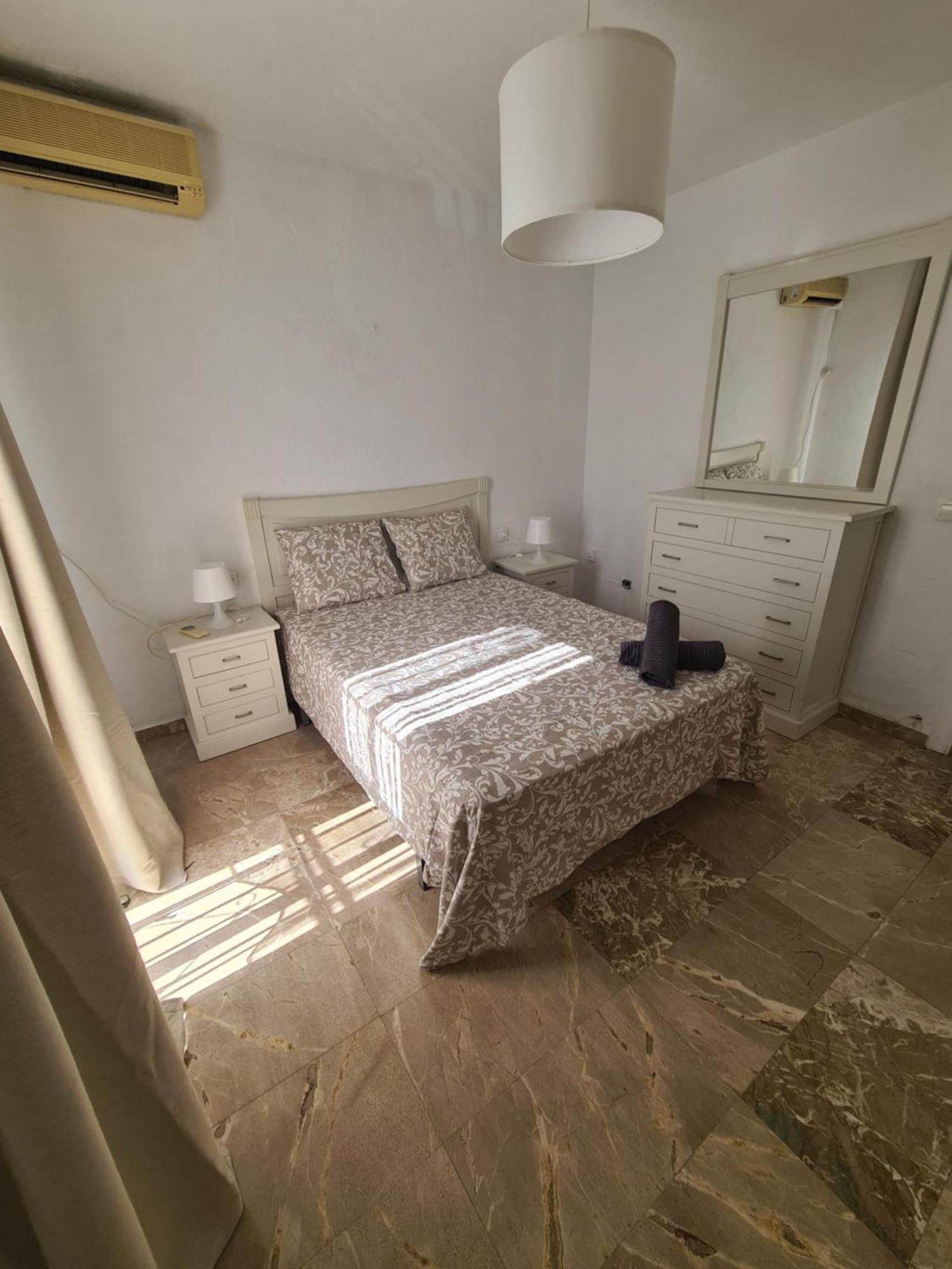 Benyamina House Torremolinos Quarto foto